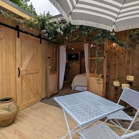 Piccola Casa Fiorita Hotel Mount Maunganui Bagian luar foto