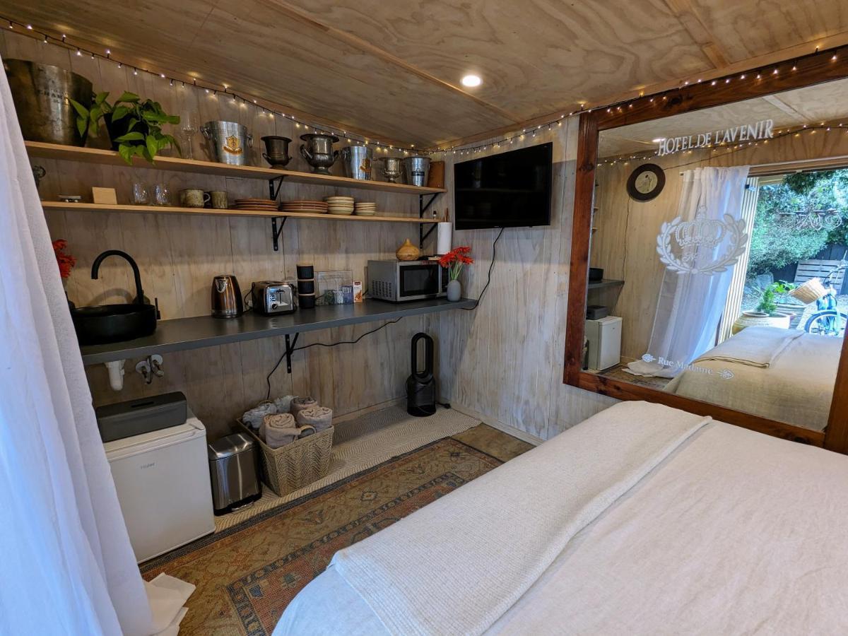 Piccola Casa Fiorita Hotel Mount Maunganui Bagian luar foto