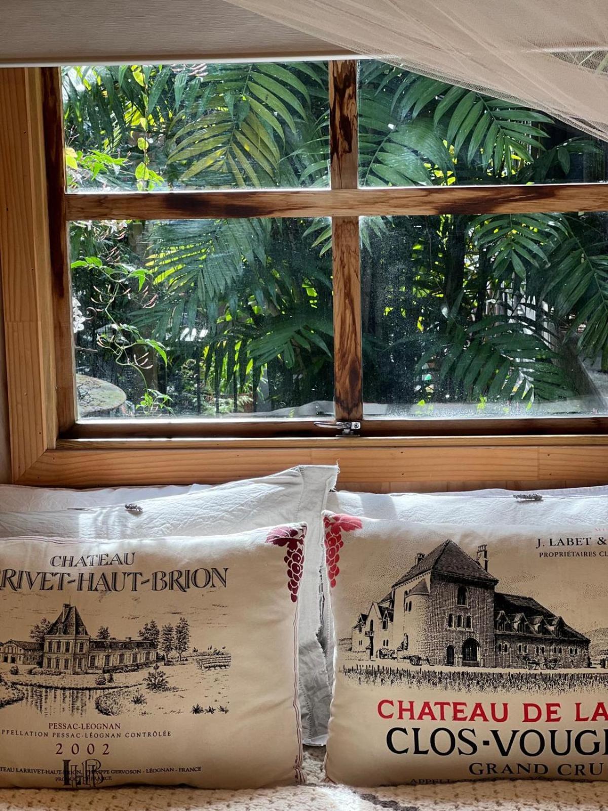 Piccola Casa Fiorita Hotel Mount Maunganui Bagian luar foto